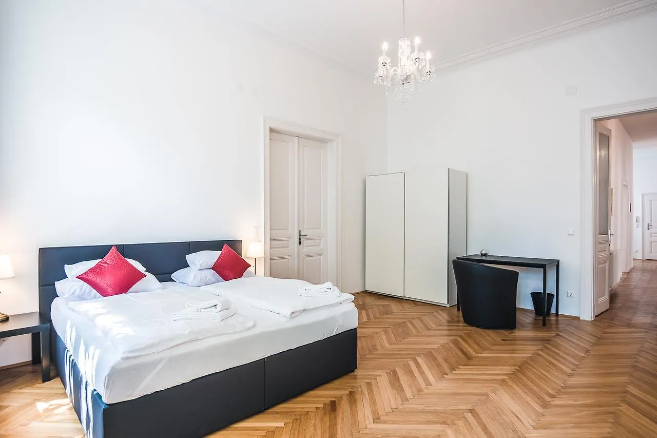 Duschel Apartments Imperial Living Vienna 0*,  Austria