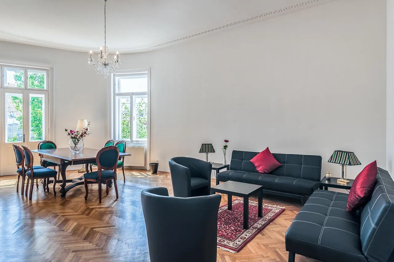 Duschel Apartments Imperial Living Vienna 0*,