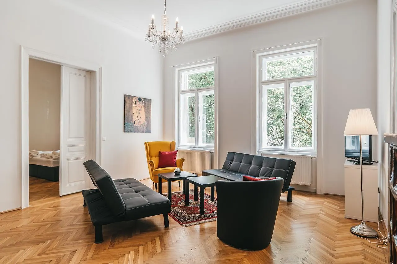 Duschel Apartments Imperial Living Vienna 0*,  Austria